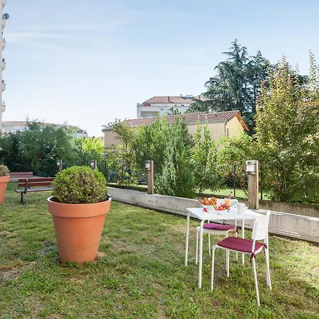Appart'city Classic Lyon Вийёрбан