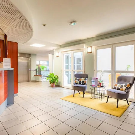 Aparthotel Appart'city Classic Lyon 3*
