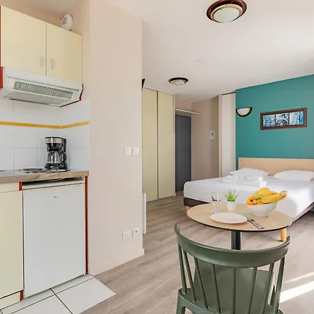 Aparthotel Appart'city Classic Lyon 3*